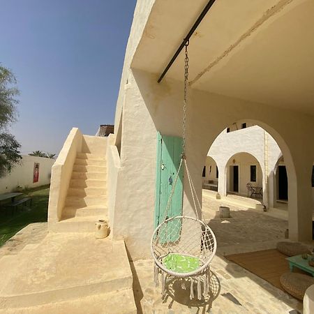 Dar Oueghlani - Maison D'Hotes El Mây Екстериор снимка