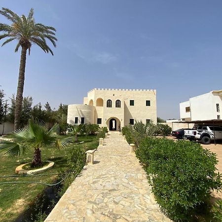 Dar Oueghlani - Maison D'Hotes El Mây Екстериор снимка